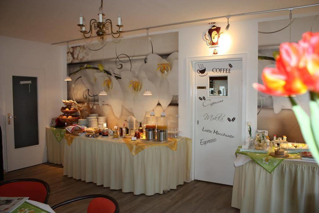 Hotel Diekseequell Superior Am Dieksee Malente Buitenkant foto